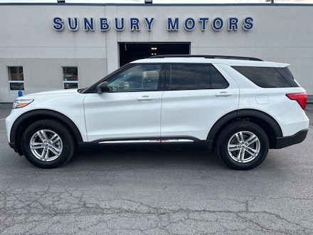 2023 Ford Explorer XLT SUV