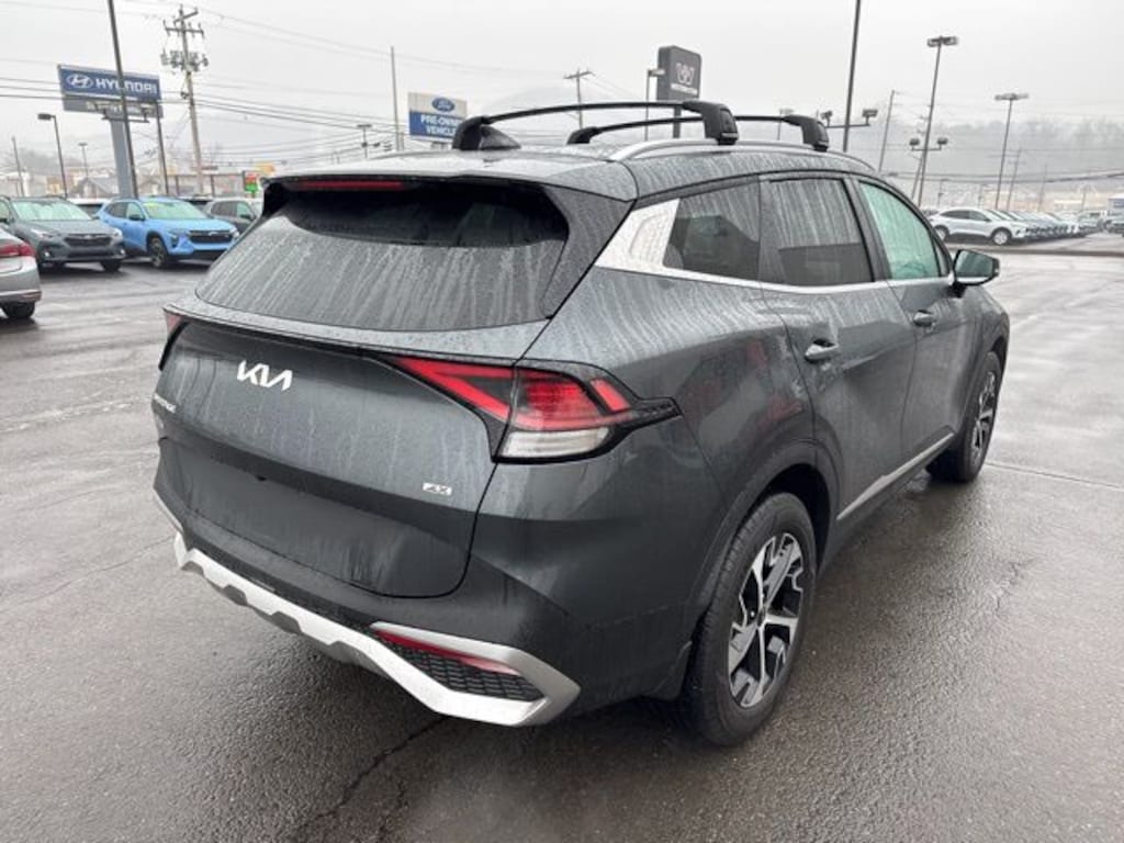 Used 2024 Kia Sportage EX SUV