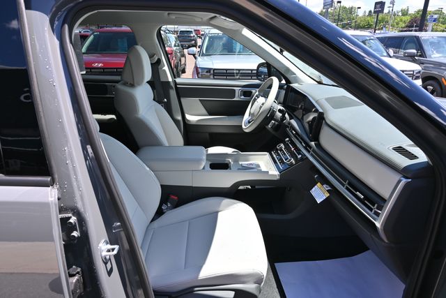 2026 Hyundai Santa Fe SE - Photo 12