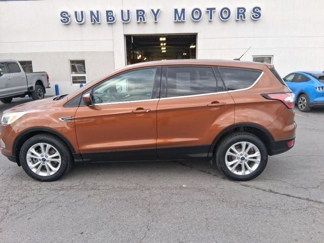 Used 2017 Ford Escape SE with VIN 1FMCU9GD9HUD37023 for sale in Sunbury, PA