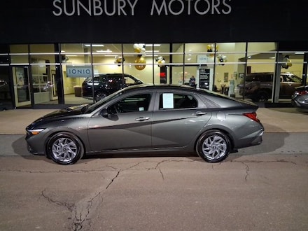 2025 Hyundai Elantra Hybrid Blue Sedan