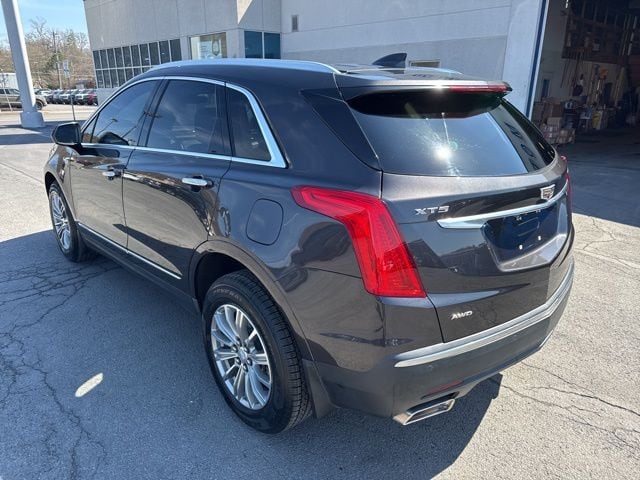 Used 2017 Cadillac XT5 Luxury with VIN 1GYKNDRS9HZ271467 for sale in Sunbury, PA