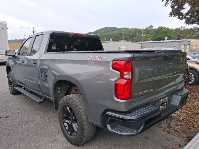 2019 Chevrolet Silverado 1500 Custom Trail Boss photo 2