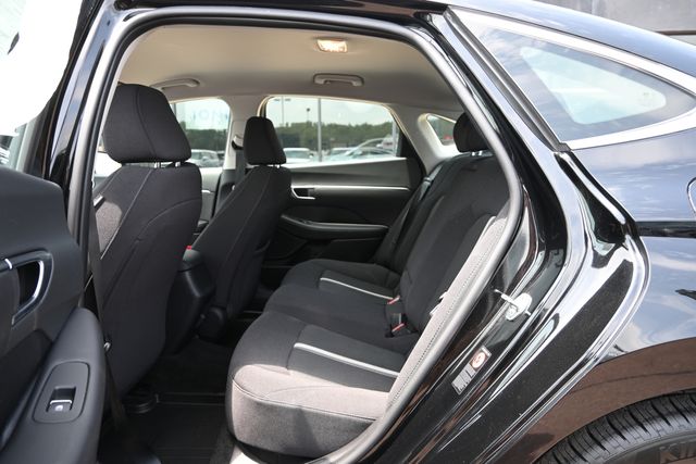 2022 Hyundai Sonata SEL - Photo 10