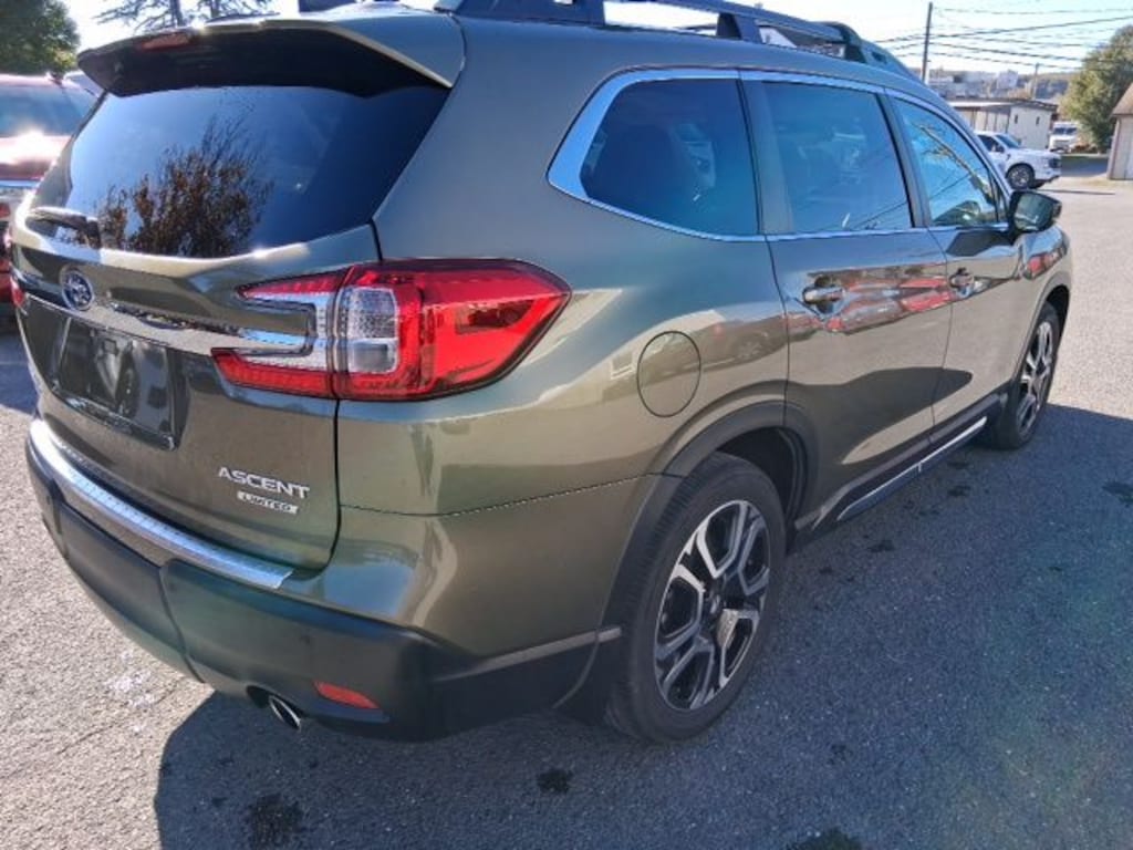 Used 2024 Subaru Ascent Limited SUV