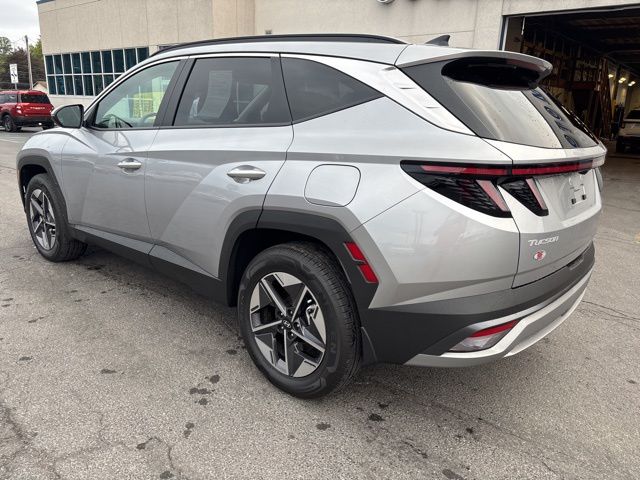 2025 Hyundai Tucson Hybrid SEL Convenience photo 2