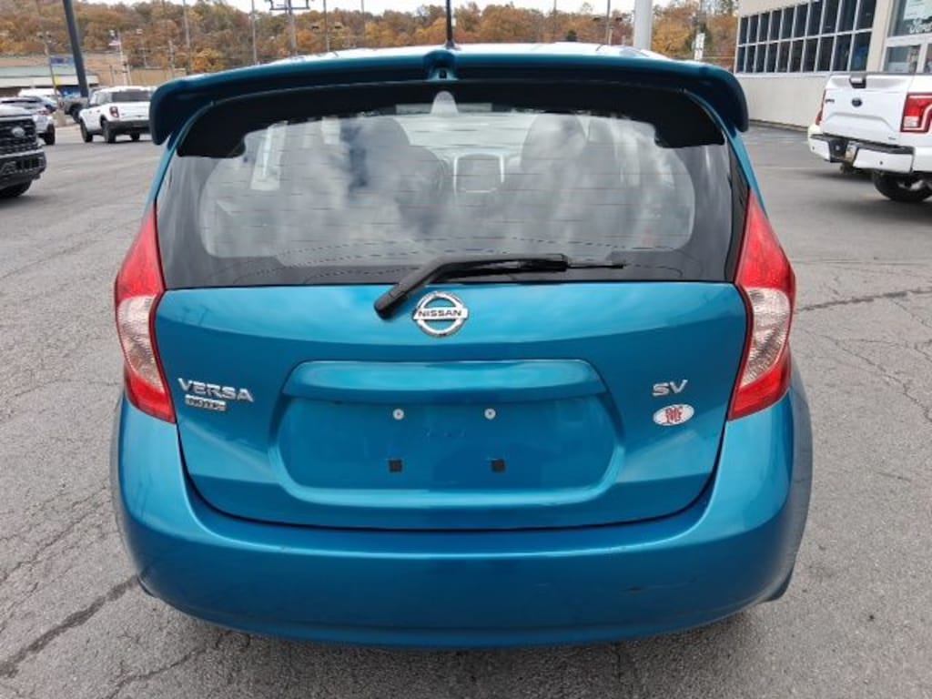 Used 2016 Nissan Versa Note SV Hatchback