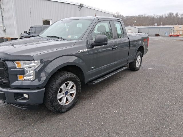 2016 Ford F-150 XL's photo