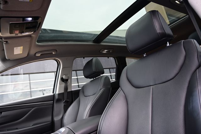 2023 Hyundai Santa Fe Limited - Photo 25