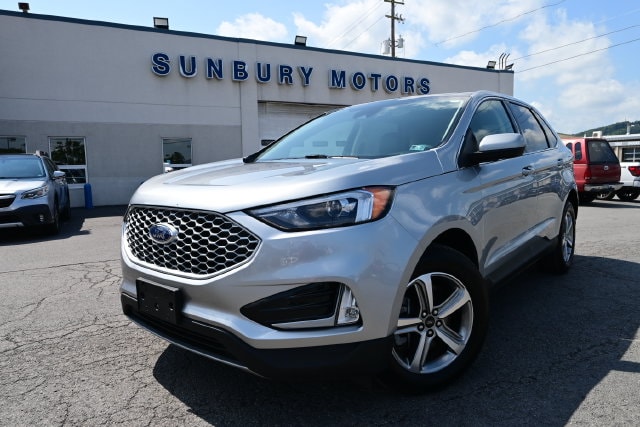 2023 Ford Edge