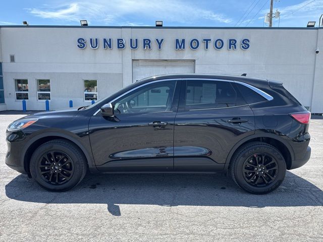 Used 2020 Ford Escape SE with VIN 1FMCU9G61LUB76967 for sale in Sunbury, PA