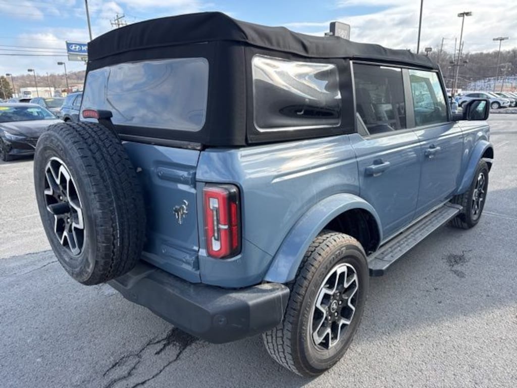 Used 2023 Ford Bronco Outer Banks SUV