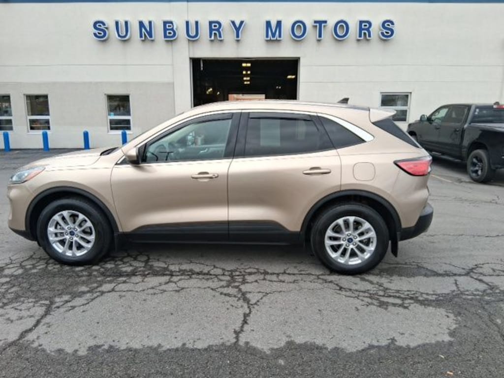 Used 2020 Ford Escape SE SUV