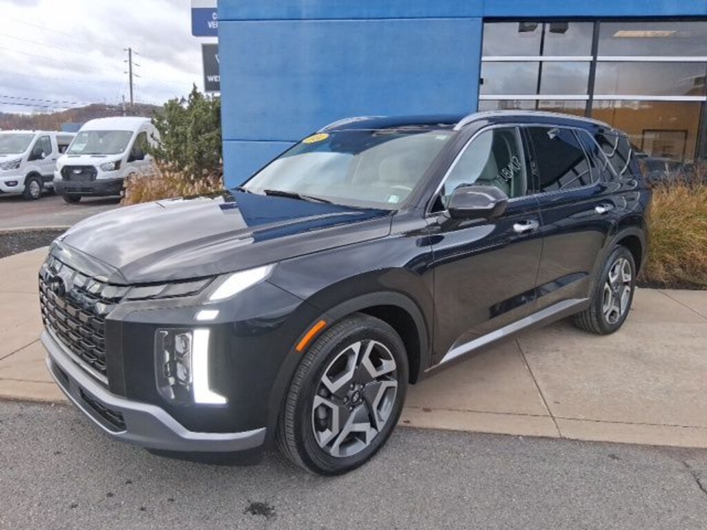 Used 2024 Hyundai Palisade Limited SUV
