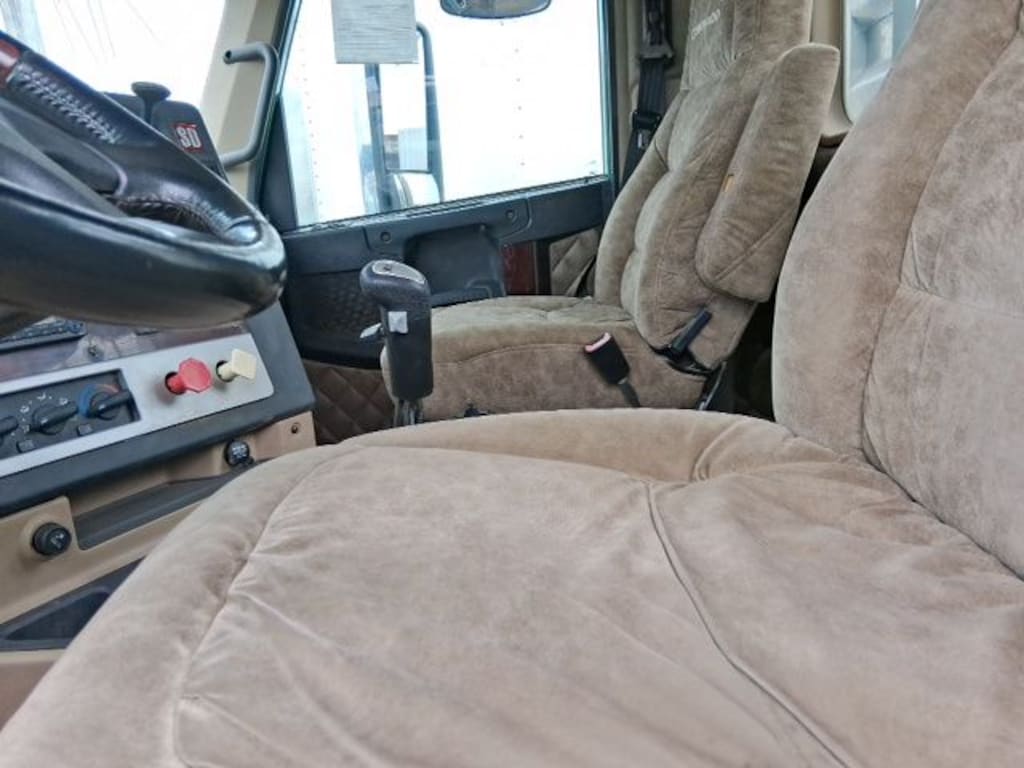 Used 2012 Freightliner Coronado 122