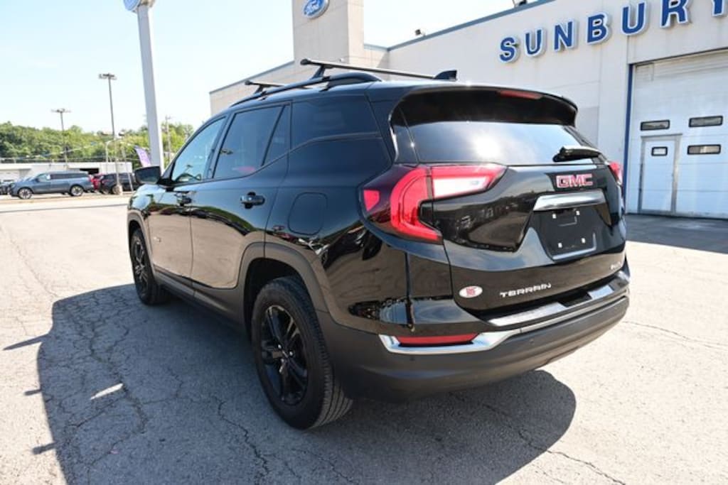 Used 2023 GMC Terrain AT4 SUV