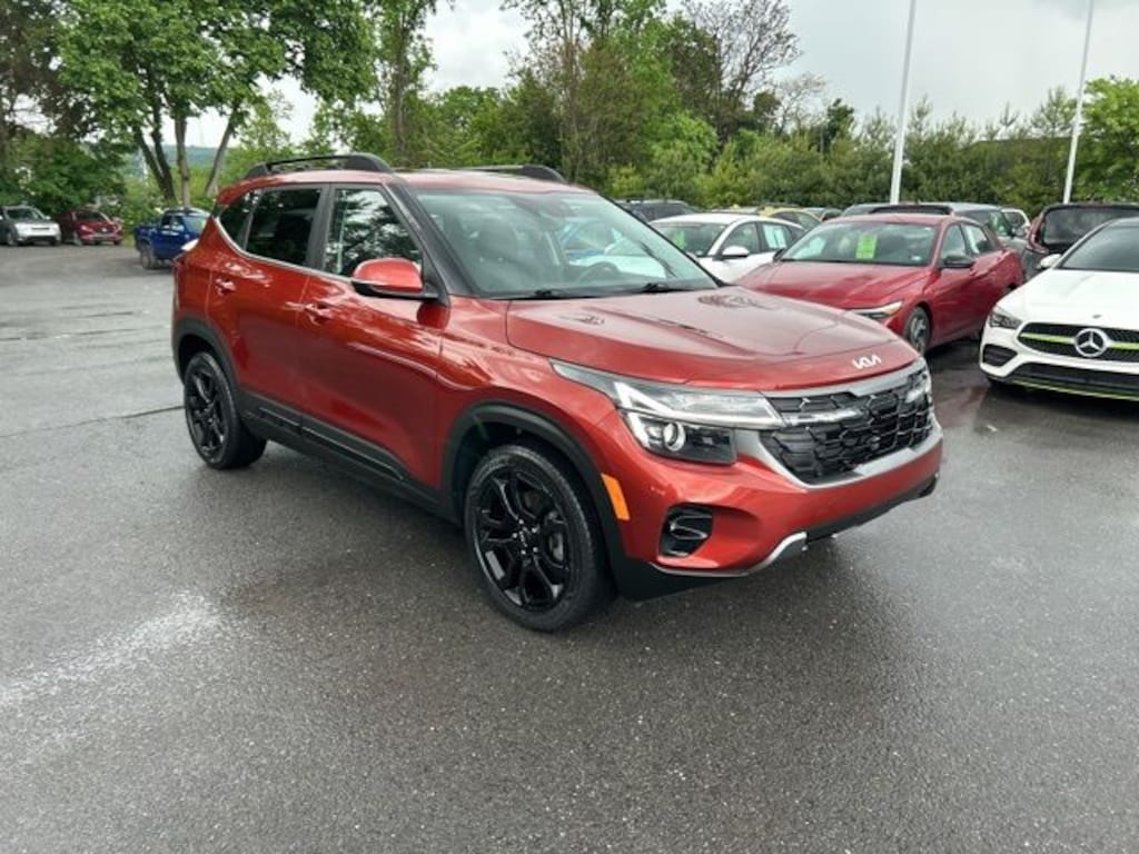 Used 2024 Kia Seltos X-Line SUV