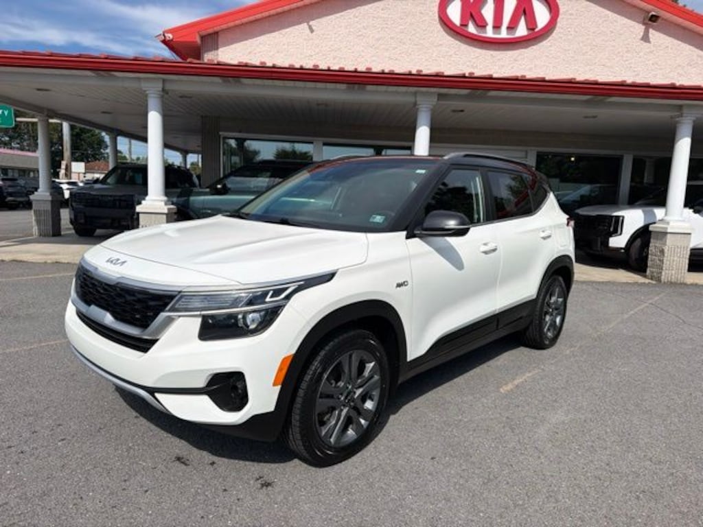 Used 2022 Kia Seltos S SUV