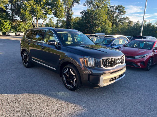 Used 2025 Kia Telluride EX SUV
