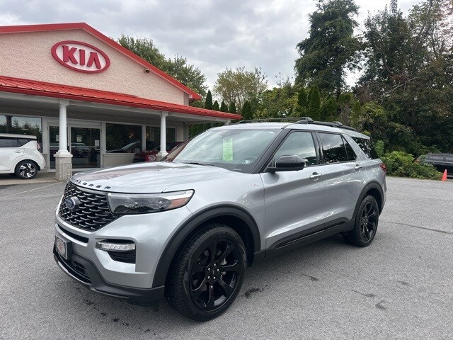 2023 Ford Explorer ST-Line photo 3