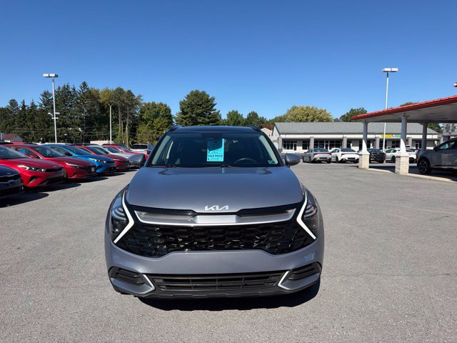 Used 2025 Kia Sportage EX SUV