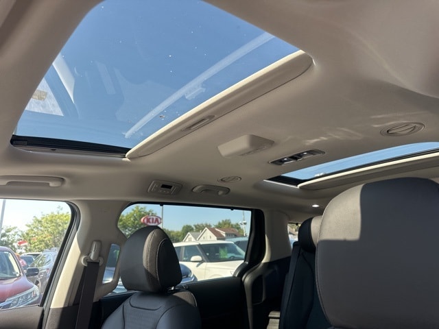 2026 Kia Carnival SX Prestige - Photo 16