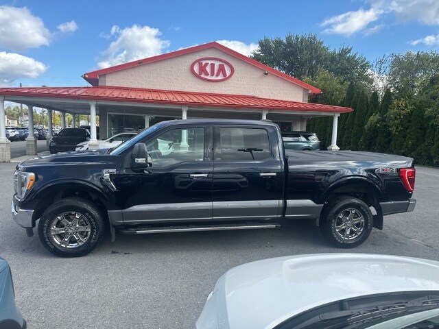 2021 Ford F-150 XLT photo 3