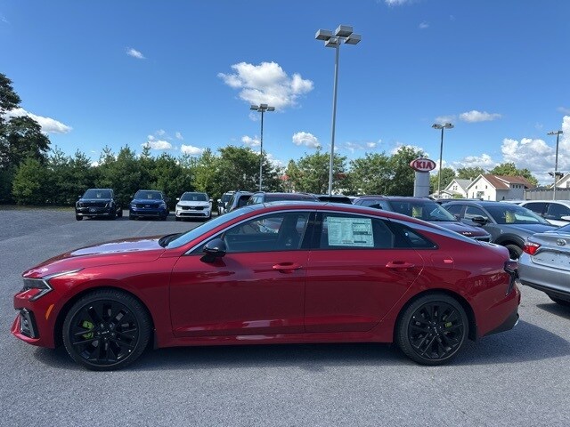 2026 Kia K5 GT photo 4