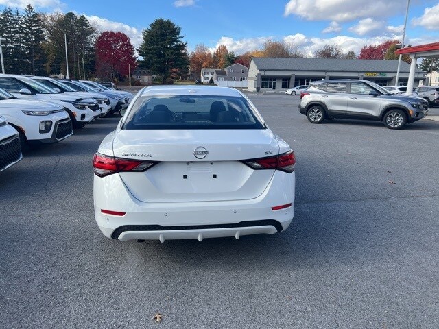 2024 Nissan Sentra SV photo 4