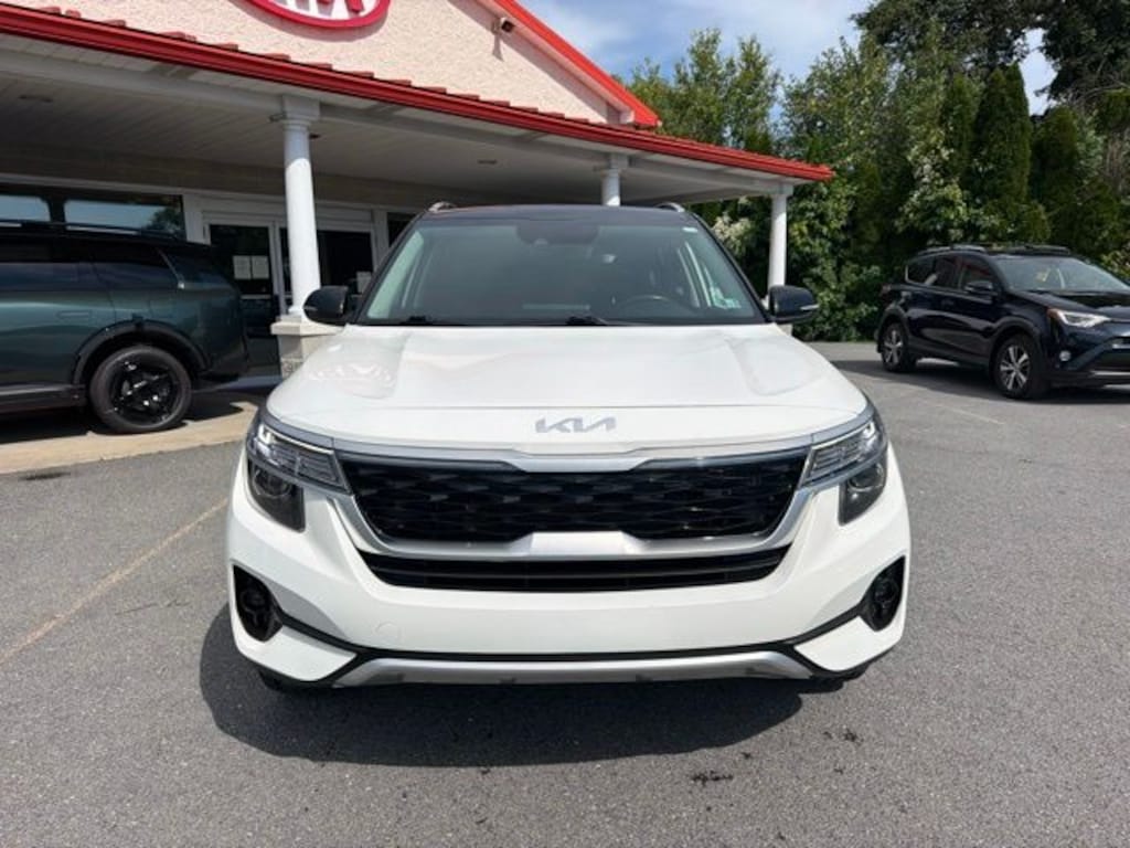 Used 2022 Kia Seltos S SUV