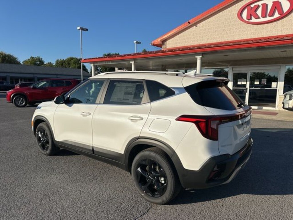 Certified 2026 Kia Seltos EX SUV