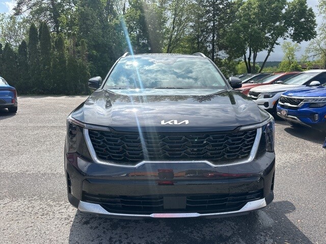 2025 Kia Sorento EX photo 2