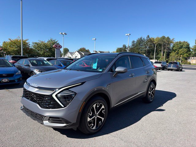 Used 2025 Kia Sportage EX SUV