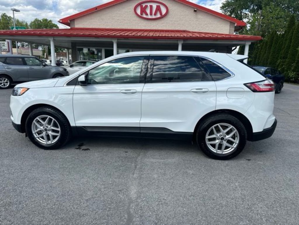 Used 2024 Ford Edge SUV