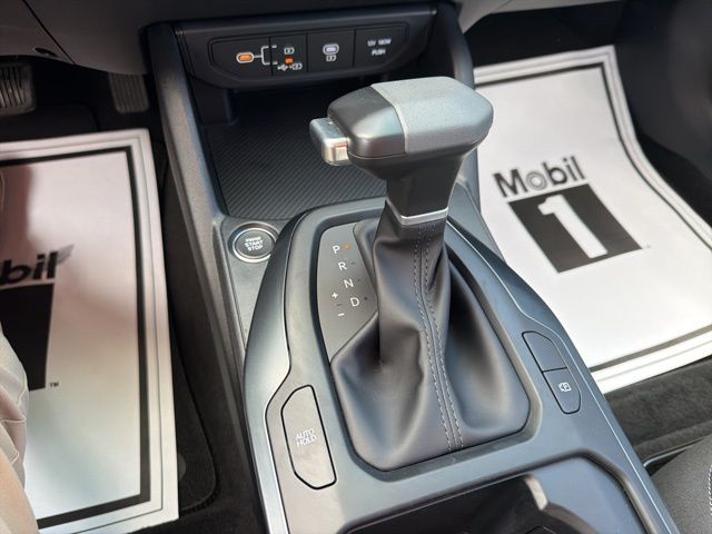 2025 Kia K4 LXS - Photo 19