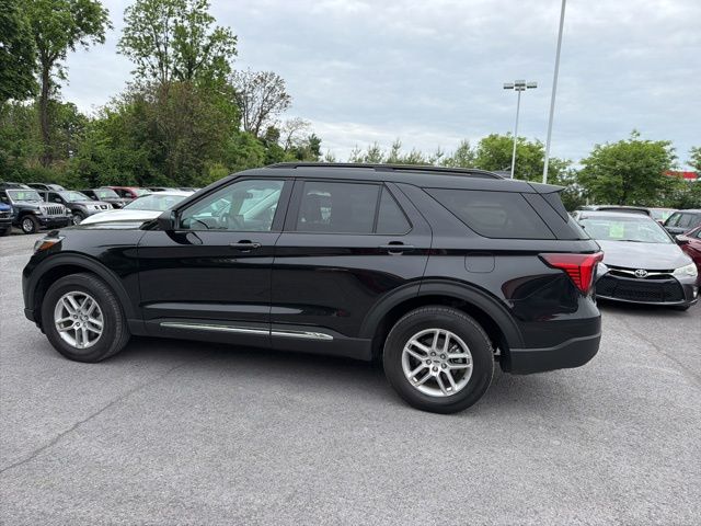 2025 Ford Explorer Active - Photo 14