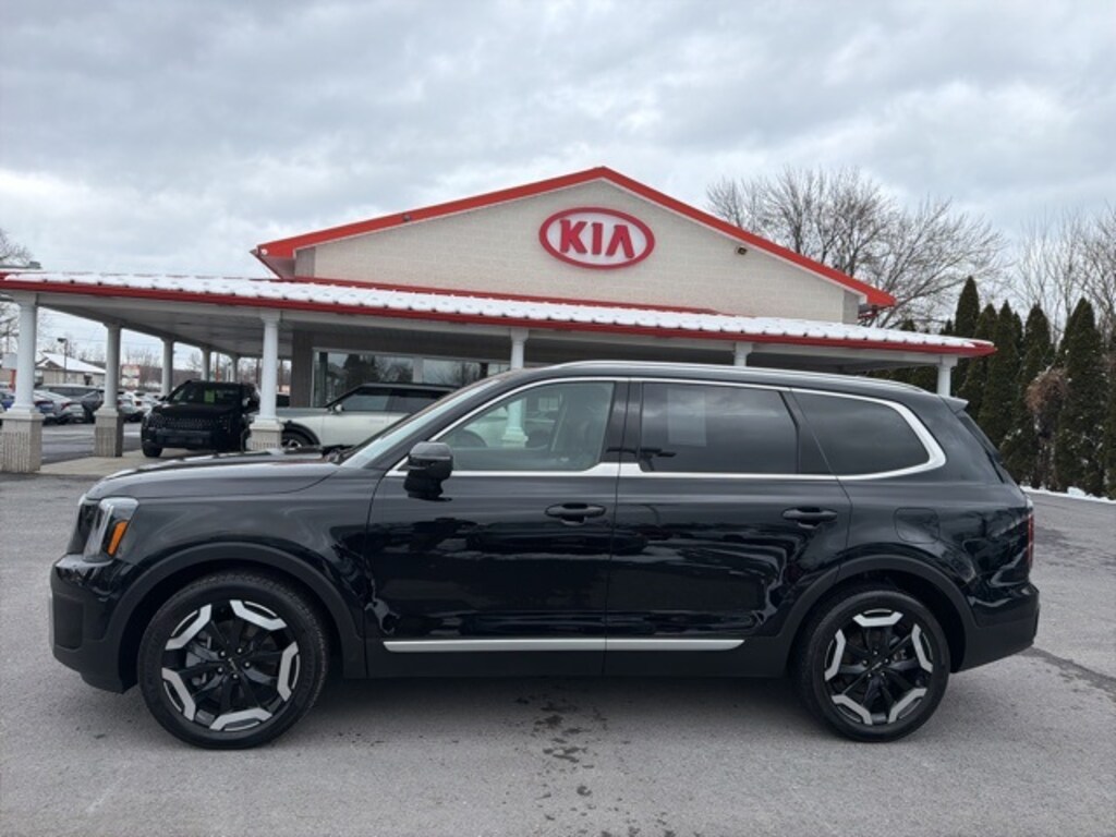 Used 2023 Kia Telluride EX SUV