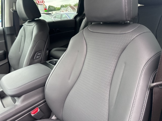 2026 Kia Carnival SX Prestige - Photo 14