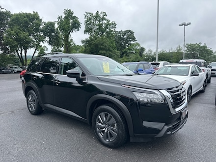 2024 Nissan Pathfinder SV SUV