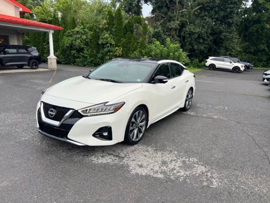 Used 2023 Nissan Maxima Platinum Sedan