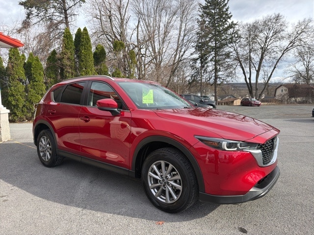 2023 Mazda CX-5 S Preferred package
