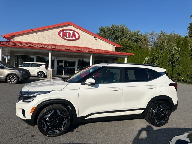 2025 Kia Seltos SX photo 3