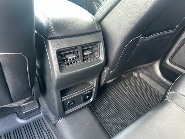 2024 Ford Edge SEL - Photo 18