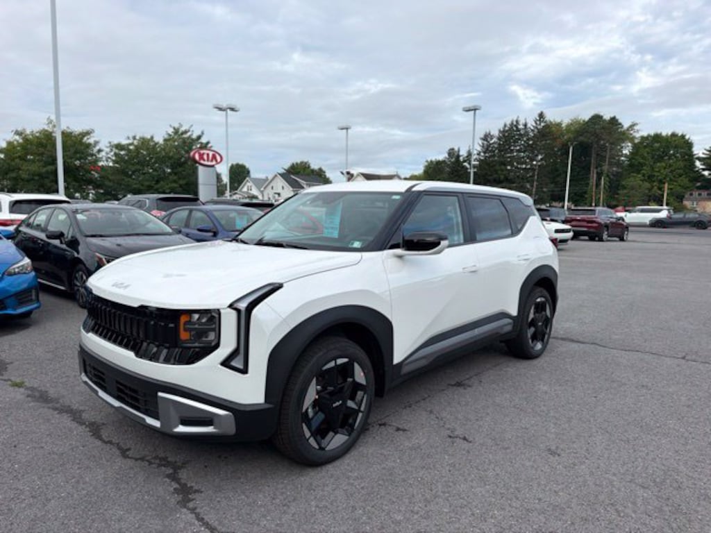 New 2027 Kia Seltos S SUV