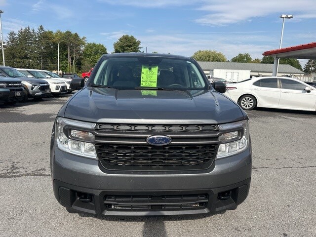 2024 Ford Maverick XLT photo 2