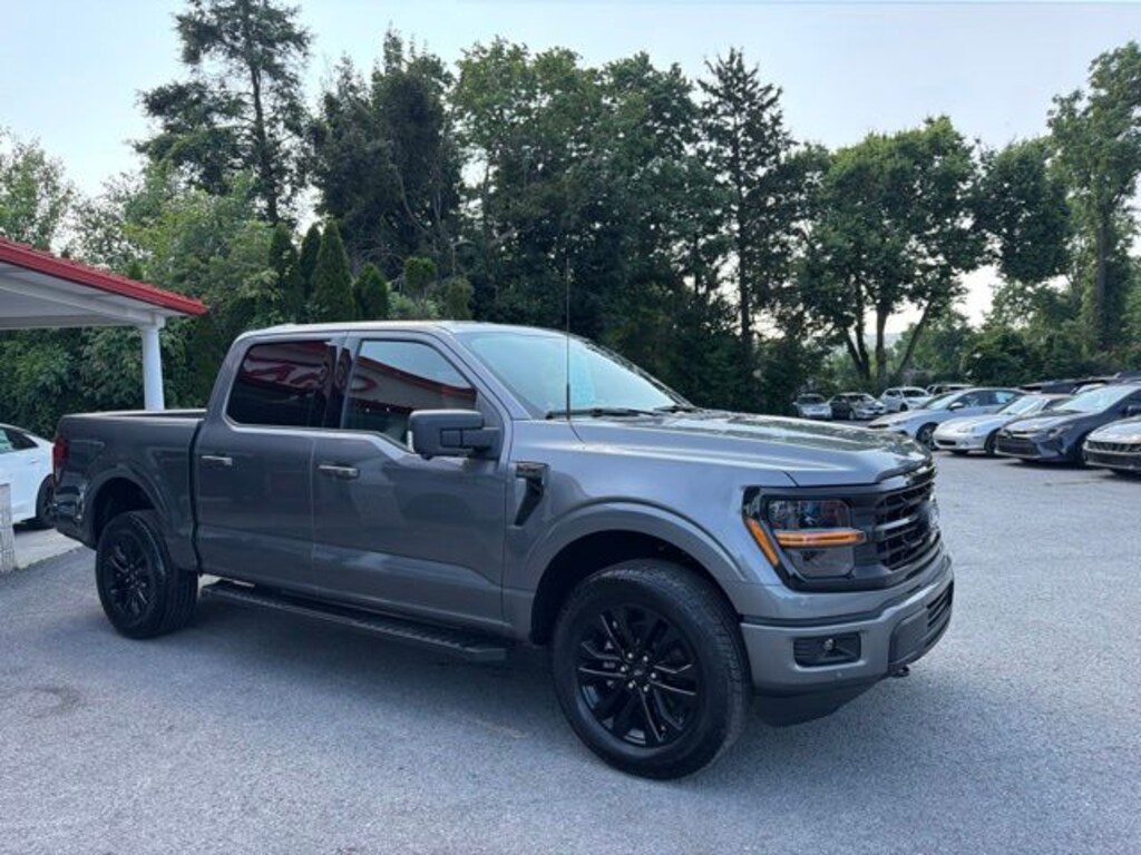 Used 2024 Ford F-150 XLT Truck