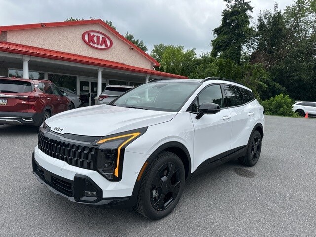 2026 Kia Sportage X-Line photo 2