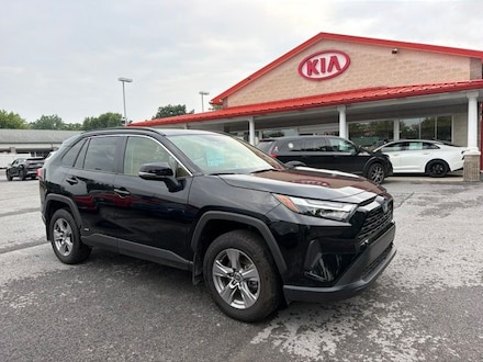 2022 Toyota RAV4 Hybrid XLE SUV