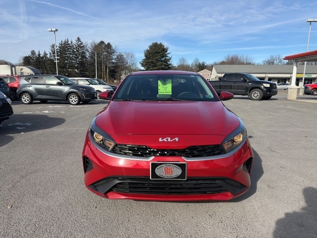 Used 2023 Kia Forte LXS with VIN 3KPF24AD4PE532172 for sale in Selinsgrove, PA
