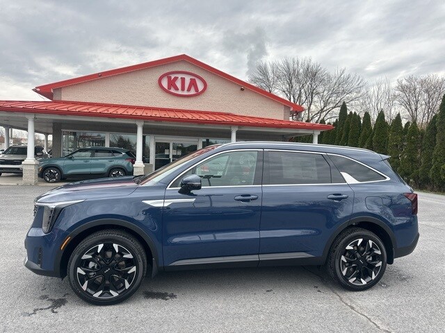 2025 Kia Sorento EX photo 4